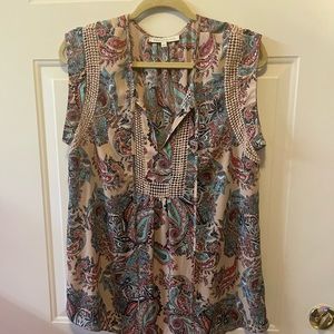 Paisley Daniel Rainn top